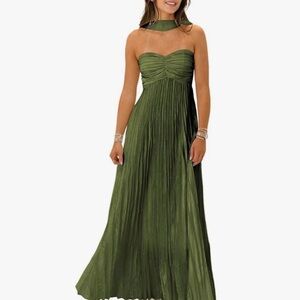 Elegant Green Strapless Maxi Dress